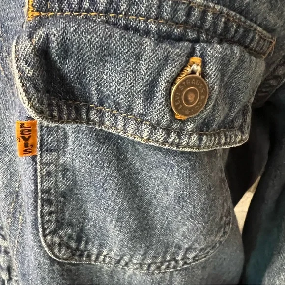 Vintage Orange Tag Levi’s Denim Pullover Shirt - Picture 5 of 12
